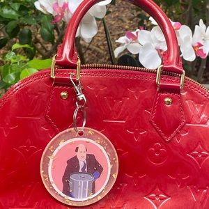 The Office Kevin Spilling The Chili Cartoon & Gold Flakes Keychain Bag Charm